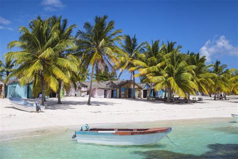 Travel Vacation And Holiday Guide To The Dominican Republic