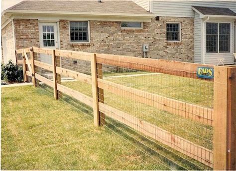 Lovely Farmhouse Fence Farmhousefence Backyard Fences Fence Design