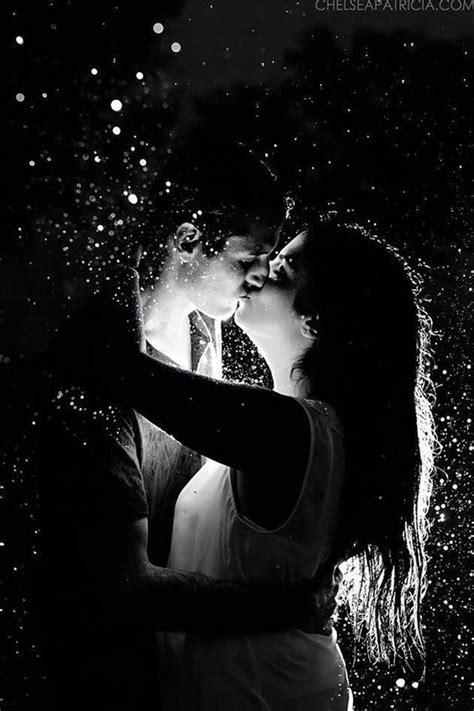 Cute Romantic Couples Black And White Photography In Rain Photographie De Couples