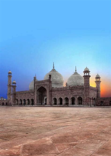 The Badshahi Masjid Lahore Pakistan Beautiful Architecture