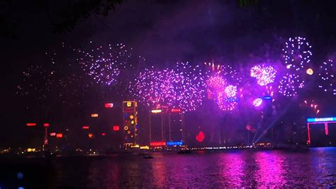 Victoria Harbour 2014 Midnight Fireworks Youtube