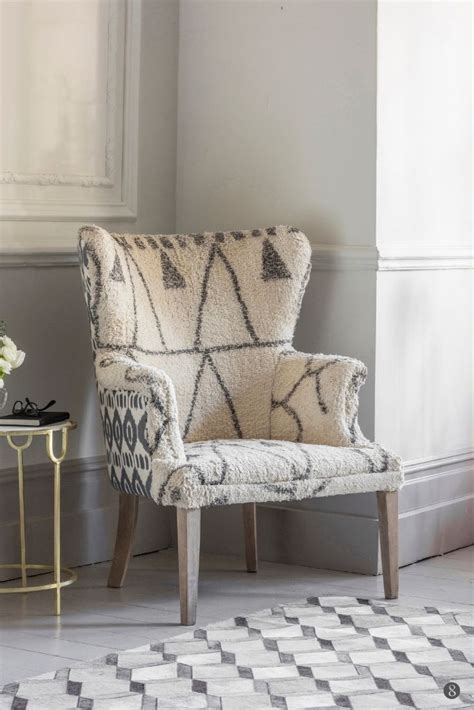 For example, an oversized accent chair can draw negative attention to a space if placed in a smaller room. 9 Of The Best Comfy Armchairs for the Bedroom | Comfy ...