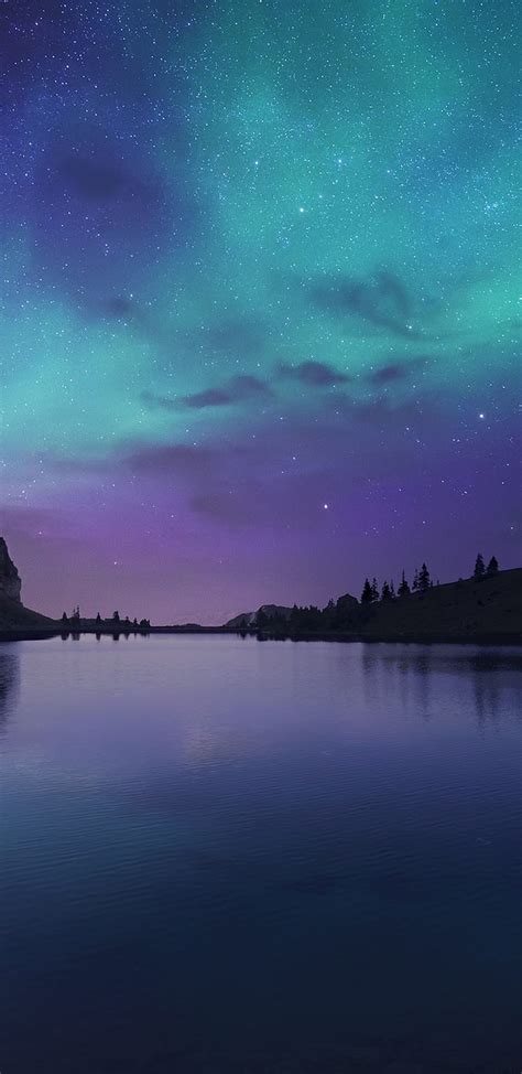 1440x2960 Northern Lights Aurora Sky Scenic For Samsung Galaxy S9