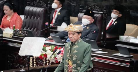 Indonesia Passes New Criminal Code Bans Sex Outside Marriage Check Details