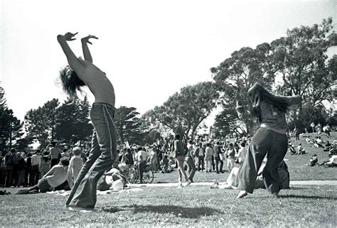Pictures That Bring The Woodstock Festival Back To Life