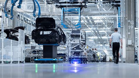 Mercedes Benz eröffnet S Klasse Fabrik Factory 56 Bild 1 5