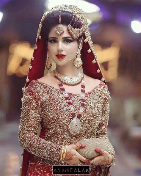 Pin By Kaz Ganai On Pakistani Weddings Asian Bridal Dresses