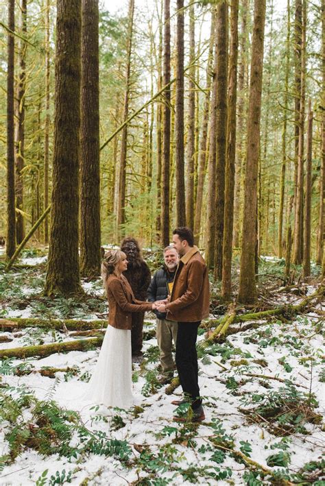 Mt Hood Bigfoot Wedding Sean Carr Photography Portland Oregon