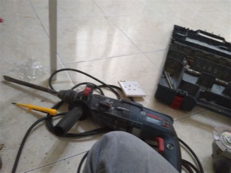 Deutsch english (australia) english (canada) english (india) english (united kingdom) english (united states) español (argentina) español (españa) español. Menambah Dan Membaik Pulih Kerosakan Soket Dan Lampu Di ...
