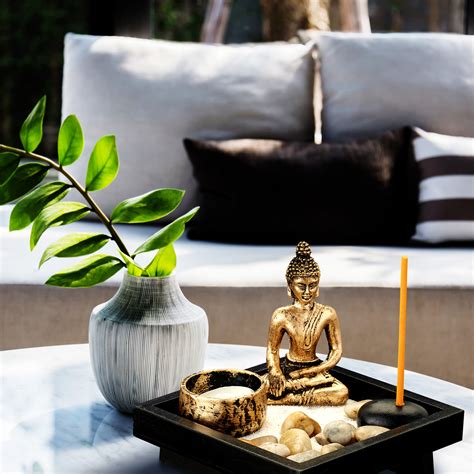 Kies, puzzolane und erde als substrat., japanisch wohnen: Zen Garten Teelichthalter Miniatur Sandgarten Buddha Figur ...