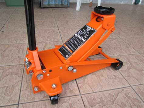 0800 agc 123 or visit our w. X5 3Ton Professional Heavy Duty Garage Floor Jack - MY ...