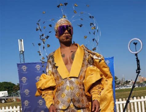 Somizi Steals The Show At Hollywoodbets Durban July With These Two