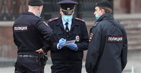 Russian Police Kill Teenager Who Stabbed Officer In Tatarstan News