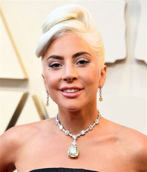 Get Lady Gagas Oscar Beauty Look With 26 Mascara And 9 Nail Polish Good Morning America