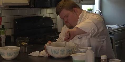 Lincoln Man Becomes Tiktok Sensation With Cooking Videos