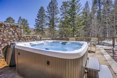 Colorado Springs Airbnb With Hot Tub Top Airbnb Colorado Vacation Rentals For Large