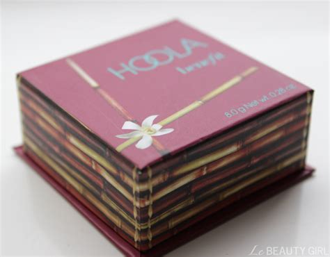 Benefit Hoola Bronzer Review And Swatches