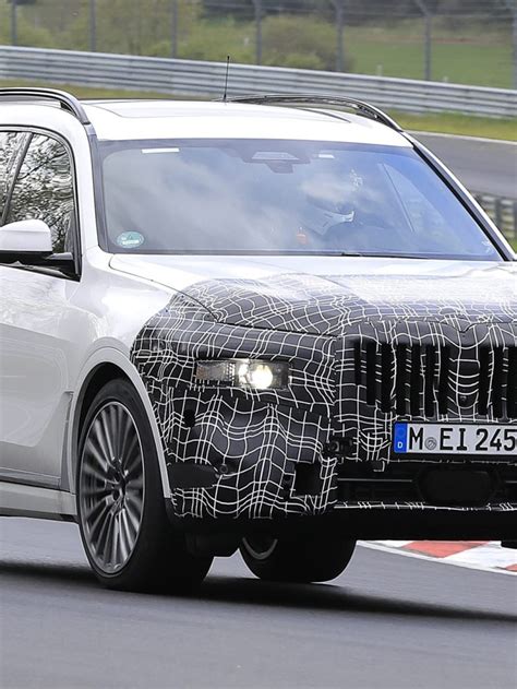 New 2022 Bmw X7 Facelift Spotted Testing At The Nurburgring