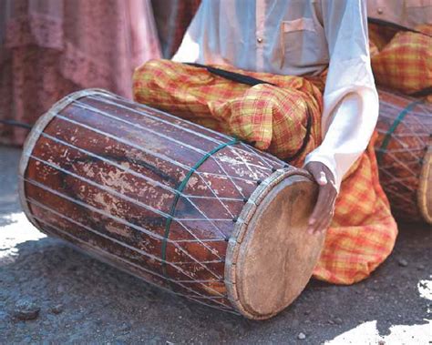 15 Alat Musik Tradisional Kepulauan Riau Gambar Penjelasan