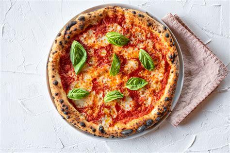 What Is Margherita Pizza History And How To Make It