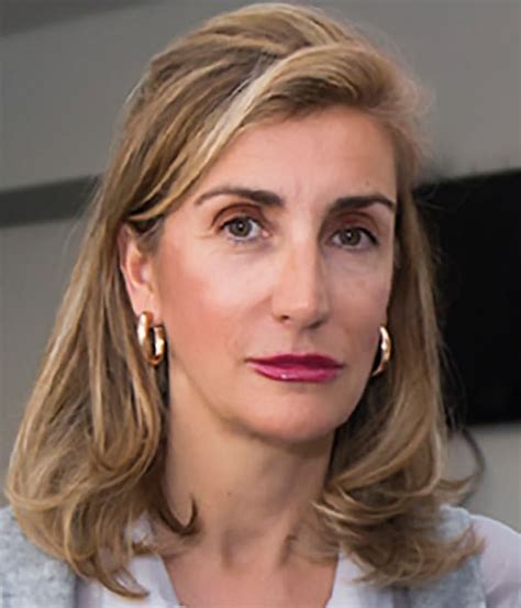 Doctora Beatriz Serrano De Haro Odontóloga Y Patrona De La Fundación