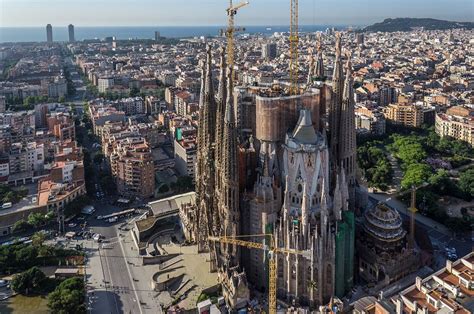 Steps away from retail bliss. Construction resumes on the Sagrada Familia - yet fall in ...