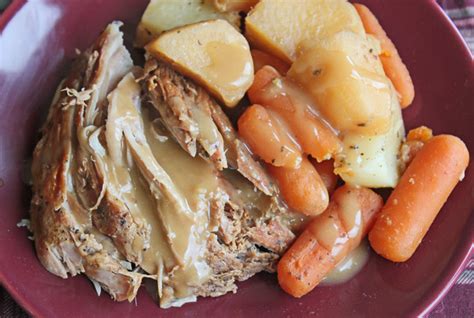 Place the pork roast in the crock pot. Crock Pot Pork Roast with Vegetables and Gravy (Renewed)