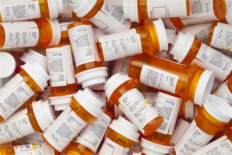 Here Are Some Ways That Retirees Can Save Money On Prescriptions Drugs