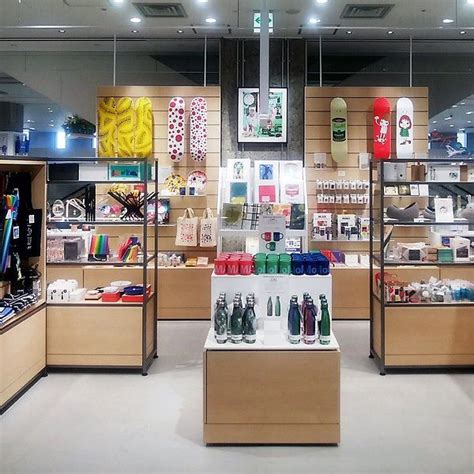 lumsden designs eighth moma design store at loft japan retail design stationery store design