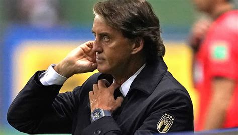 Italiens trainer roberto mancini über italiens titelchancen bei der europameisterschaft. Roberto Mancini wird wohl neuer Nationaltrainer Italiens
