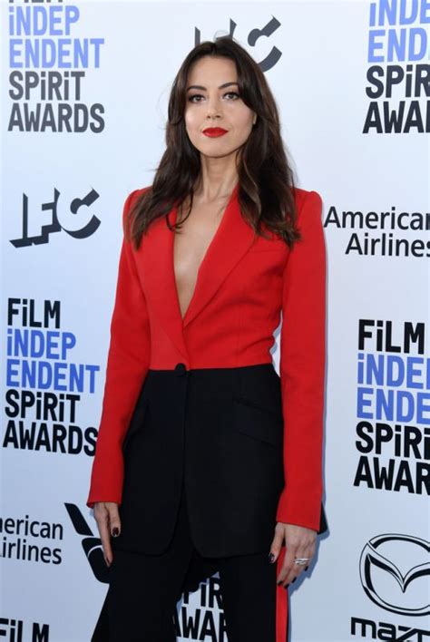 Aubrey Plaza At 2020 Film Independent Spirit Awards In Santa Monica 02