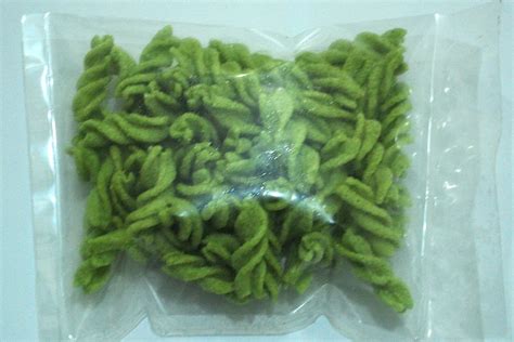 Context sentences for kacang in english. Kerepek Murah & Sedap: PELBAGAI JENIS KEREPEK