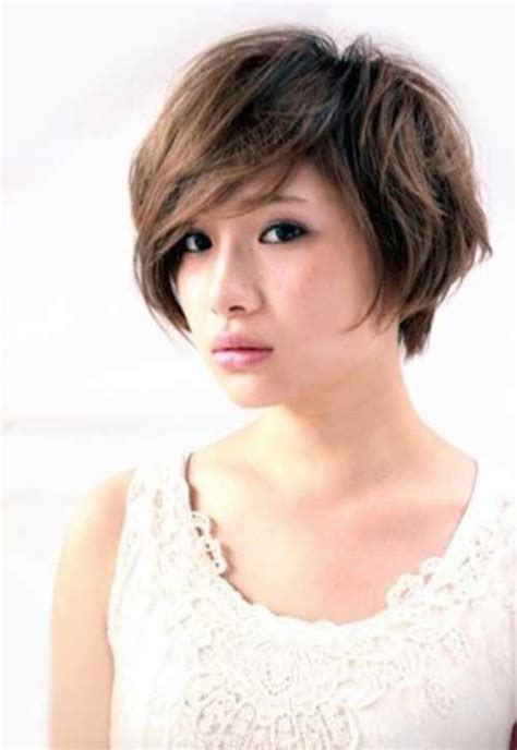 Here are some stylish short hair inspos to look fresh and chic. 20 Asian Short Haircuts | Short Hairstyles 2018 - 2019 ...