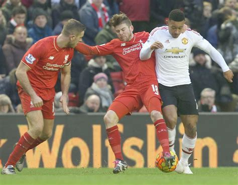 Reds move 16 points clear. Liverpool vs Manchester United | Manchester United's smash ...
