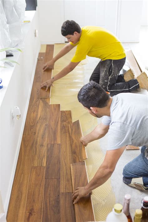 How To Replace Engineered Hardwood Floor Planks Diy