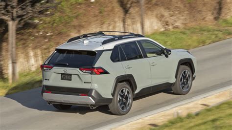 Toyota Rav4 Vs Toyota Highlander Choosing The Perfect Toyota Suv