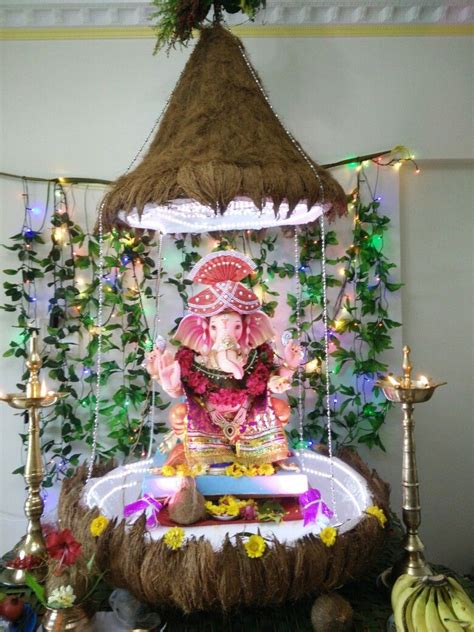 There are very few themes for decorating a home that capture. Ganpati Decoration Ideas 2021: Flowers & Thermocol Theme ...