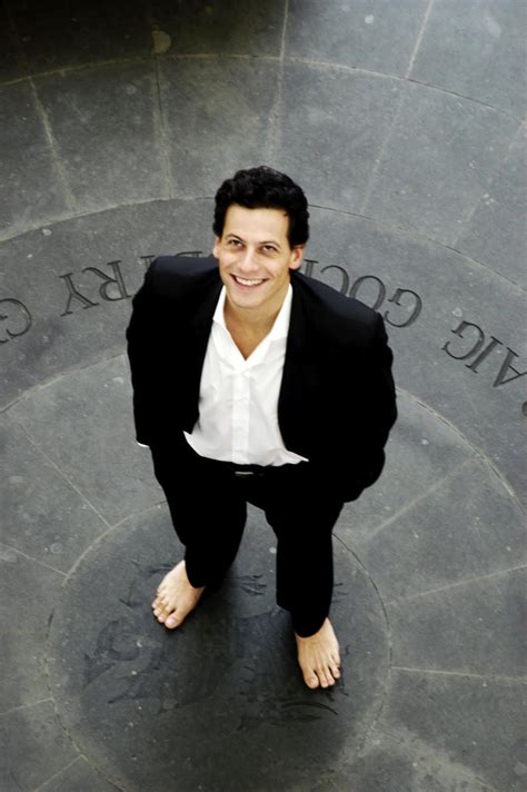 Ioan gruffudd was born in october 1973 in llwydcoed, aberdare, the eldest of three children to his gruffudd's first acting break came in austin (1986), a bbc cymru wales television film written by. Famous Male Feet: Ioan gruffudd