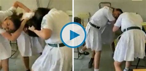 Viral School Girls Beat Pull Each Other S Hair In Catfight Video