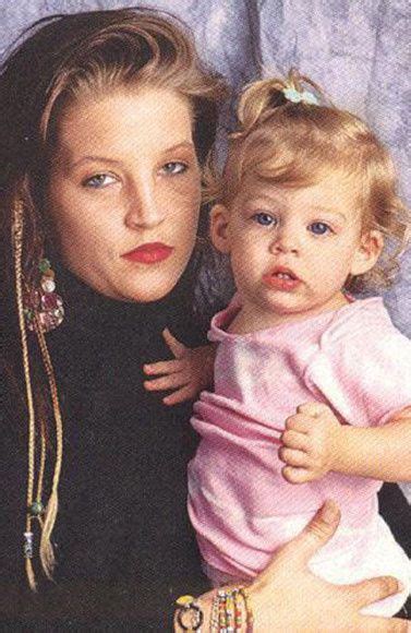 Pin On Lisa Marie Presley