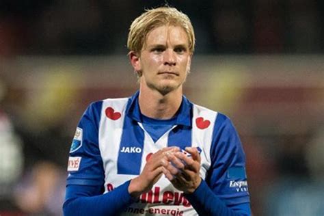 Martin ødegaard og morten thorsby har en viktig beskjed til drømmekampen. 4 Gol, Weghorst & Thorsby Top Skor Liga Belanda - Bola Bisnis.com