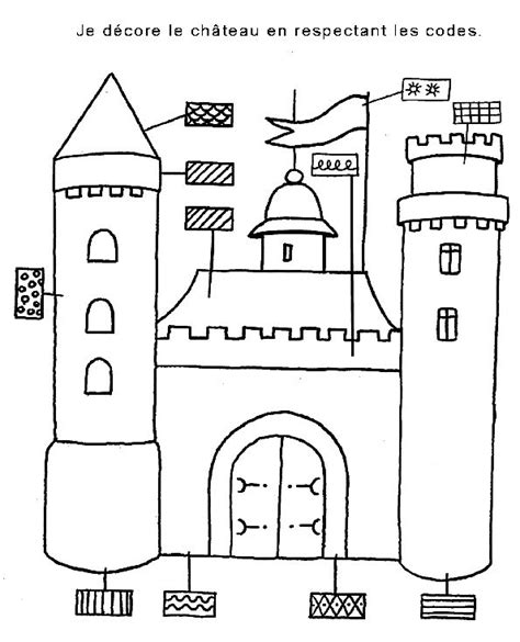 A Drawing Of A Castle That Is Outlined In Black And White