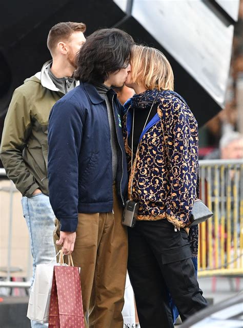Maya Hawke And Spencer Barnett Out On Valentines Day In New York 02142022 Hawtcelebs
