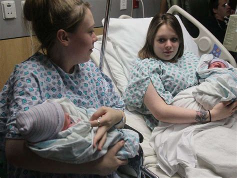 Identical Twins Give Birth Hours Apart Nyctastemakers