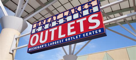 Great Lakes Crossing — Lease With Taubman