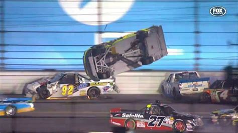 Nascar Daytona Trucks Crash Video Matt Crafton Flips As Kaz Grala Wins