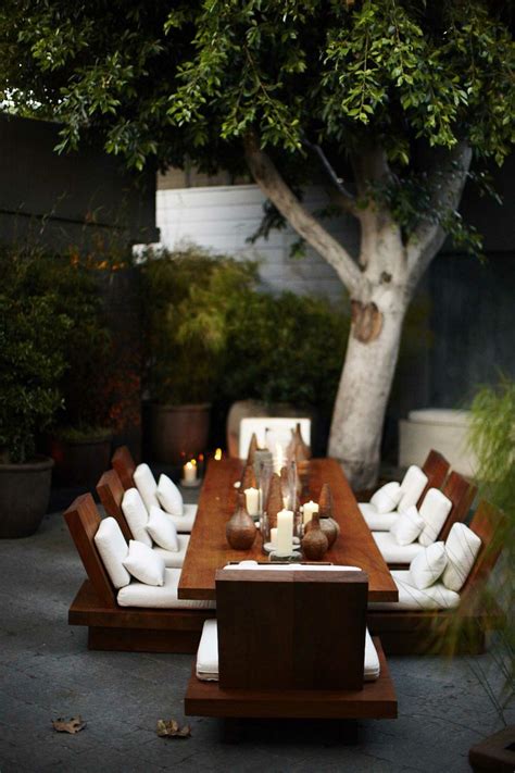 Modern Designs Revolving Around Japanese Dining Tables