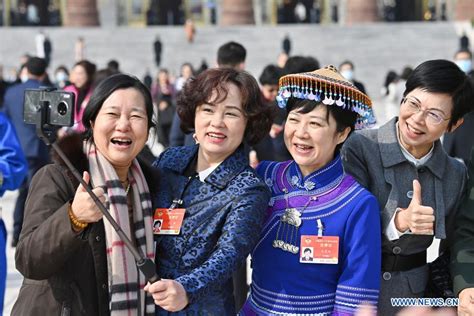 Women Shine At Chinas Two Sessions China News Sina English