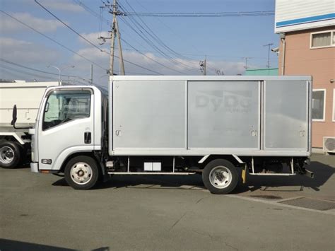 All beverage bodies / cranes box car transport cattle carrier chassis classic car concrete mixer concrete pump flatbed + tarpaulin flatbed open interchangable body jumbo log transport other other special bodies. 2009 ISUZU ELF Box Truck | Commercial Trucks For Sale | Agricultural Equipment
