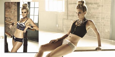 In Pictures Pussycat Dolls Star Ashley Roberts Sizzles In Magazine